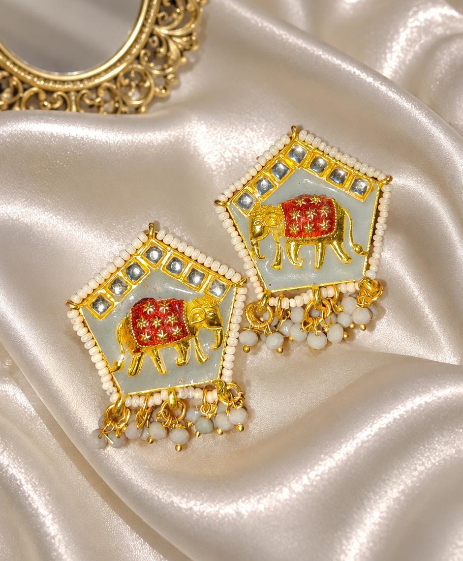 hasti studs